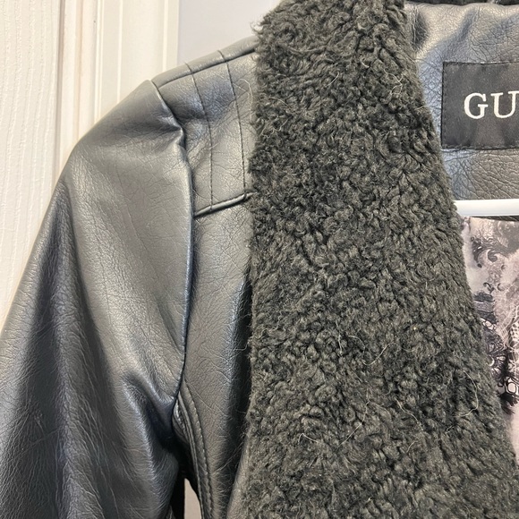 Guess leather Jacket with belt - Picture 4 of 5